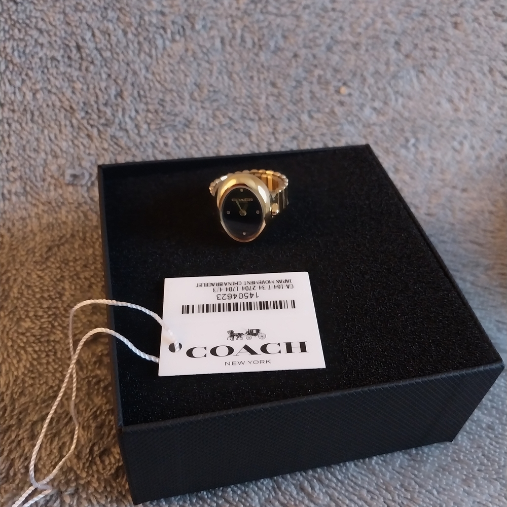 Coach Womens Ring Watch
